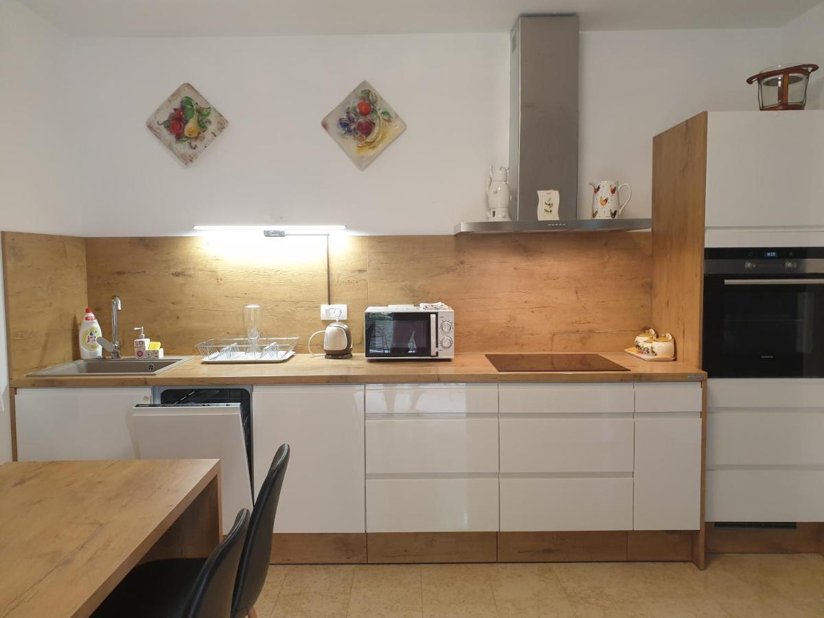 Villa Valeria Divsici Ngoại thất bức ảnh